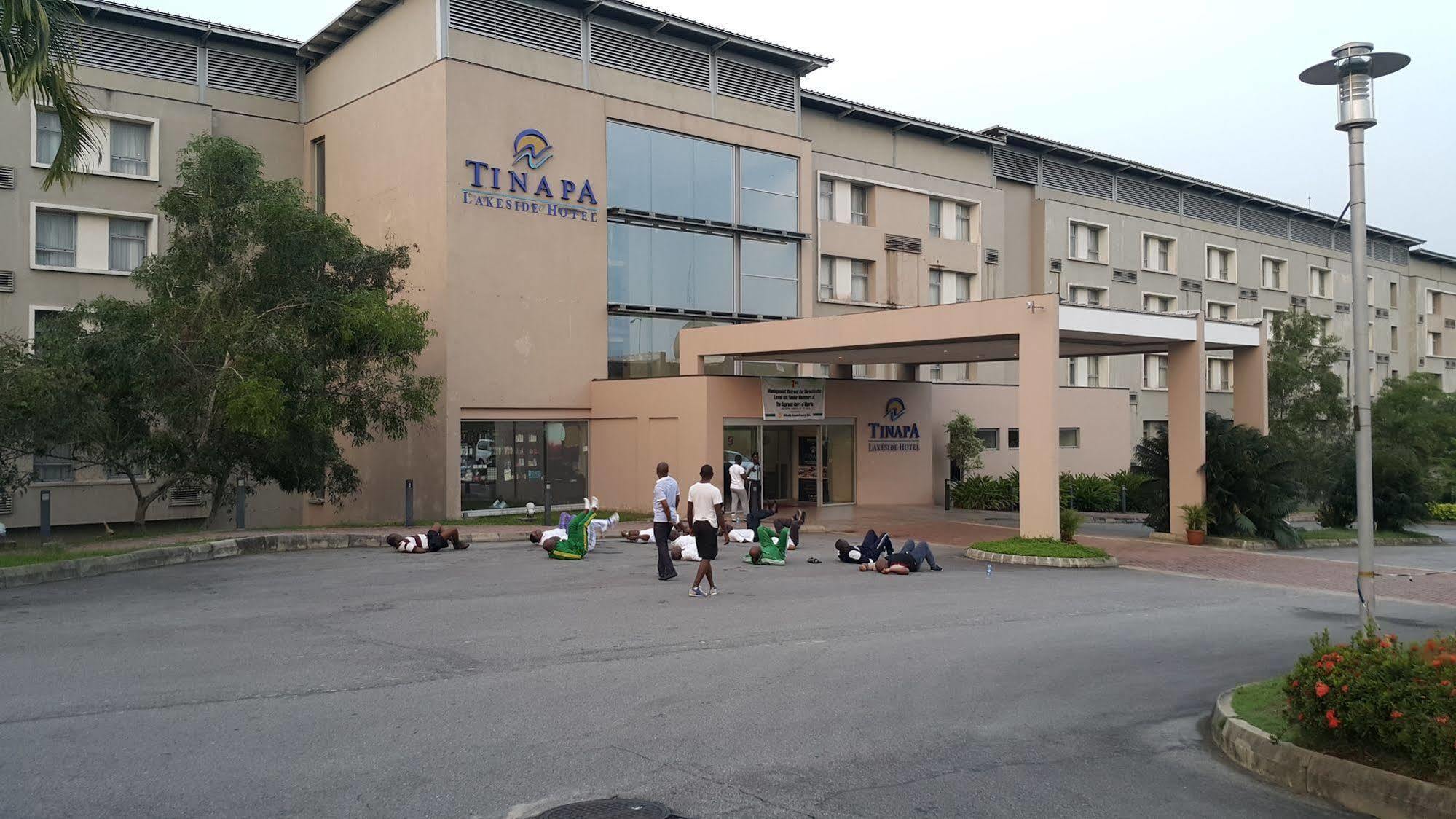 Tinapa Lakeside Hotel Калабар Екстериор снимка